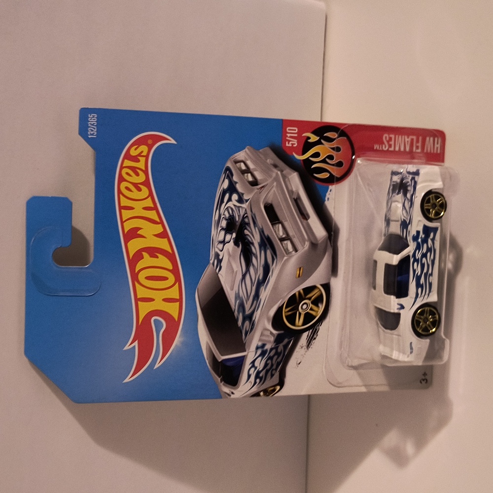 B23 Hot Wheels 77 Pontiac Firebird   with shipping protector